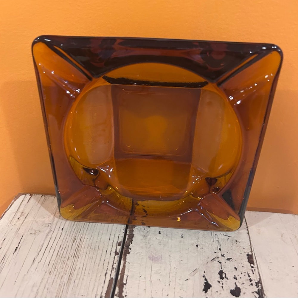 Vintage,‎ Amber Glass  ashtray,